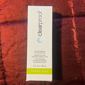 Mary Kay Clearproof oil-free moisturizer NEW